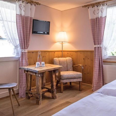 Hotel Bergidyll Andermatt Luaran gambar