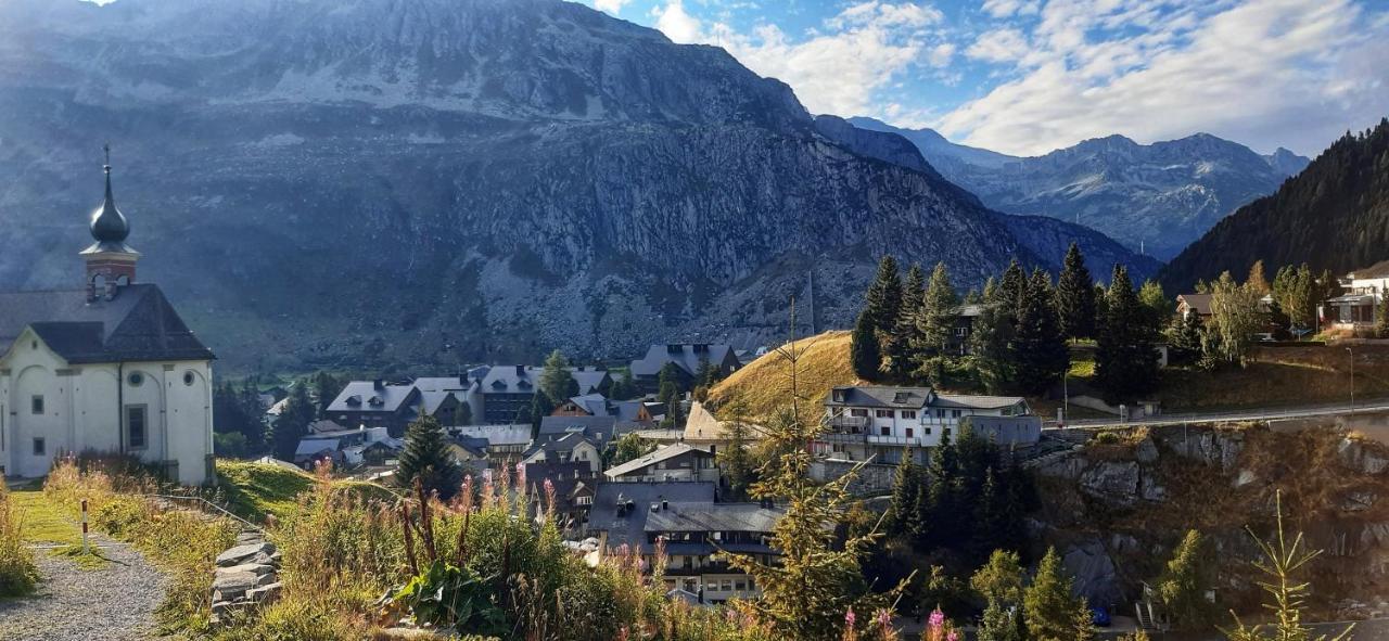 Hotel Bergidyll Andermatt Luaran gambar